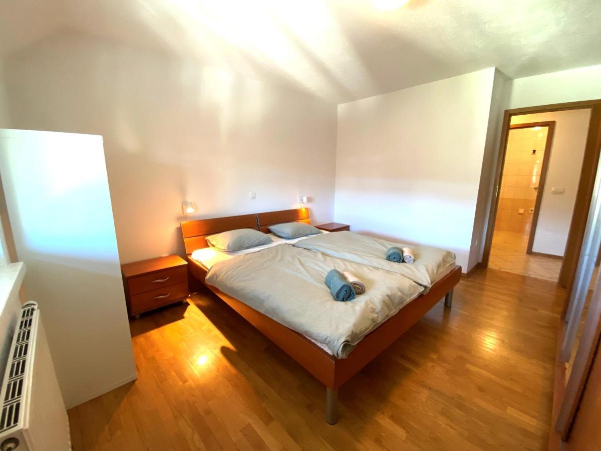 Apartment Above Lake بليد المظهر الخارجي الصورة
